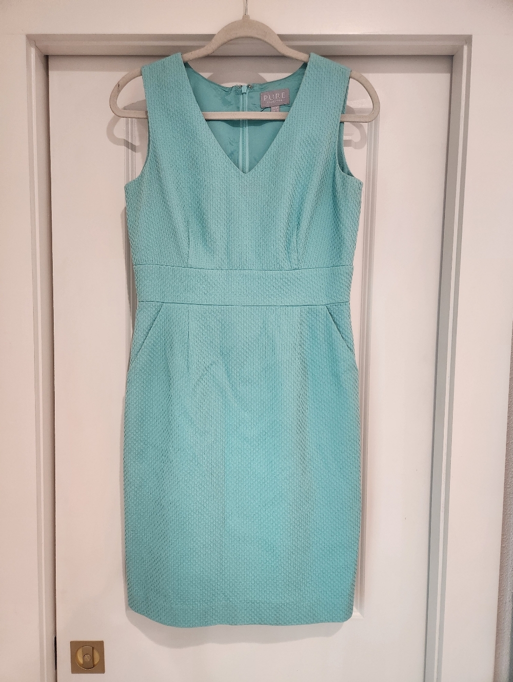 Pure Collection Tiffany Blue V-Neck Sheath Dress Size 4 NEW